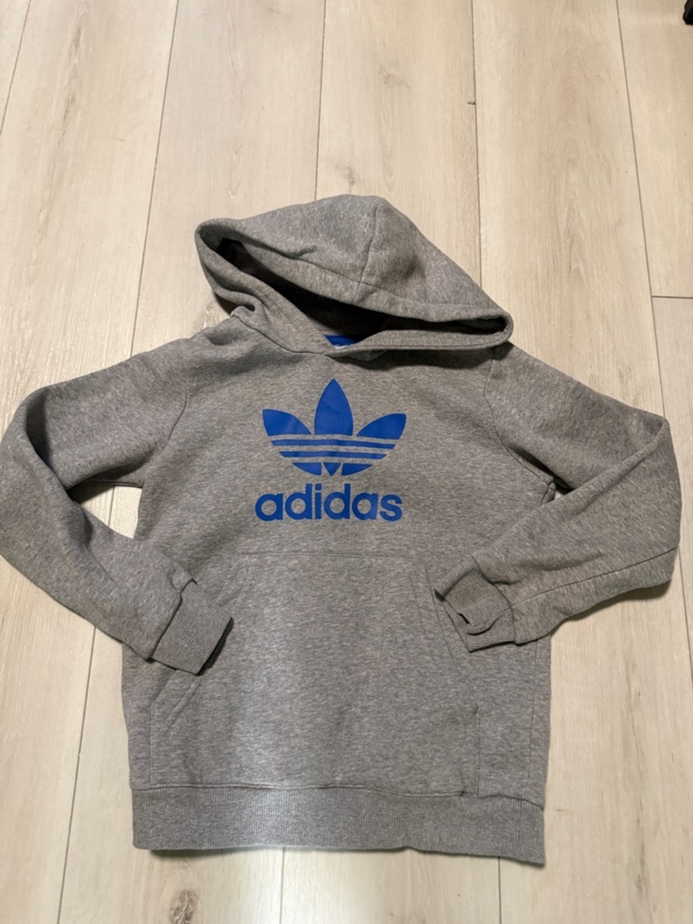Adidas Kids Gray Pullover Hoodie with Blue Trefoil (tag torn)